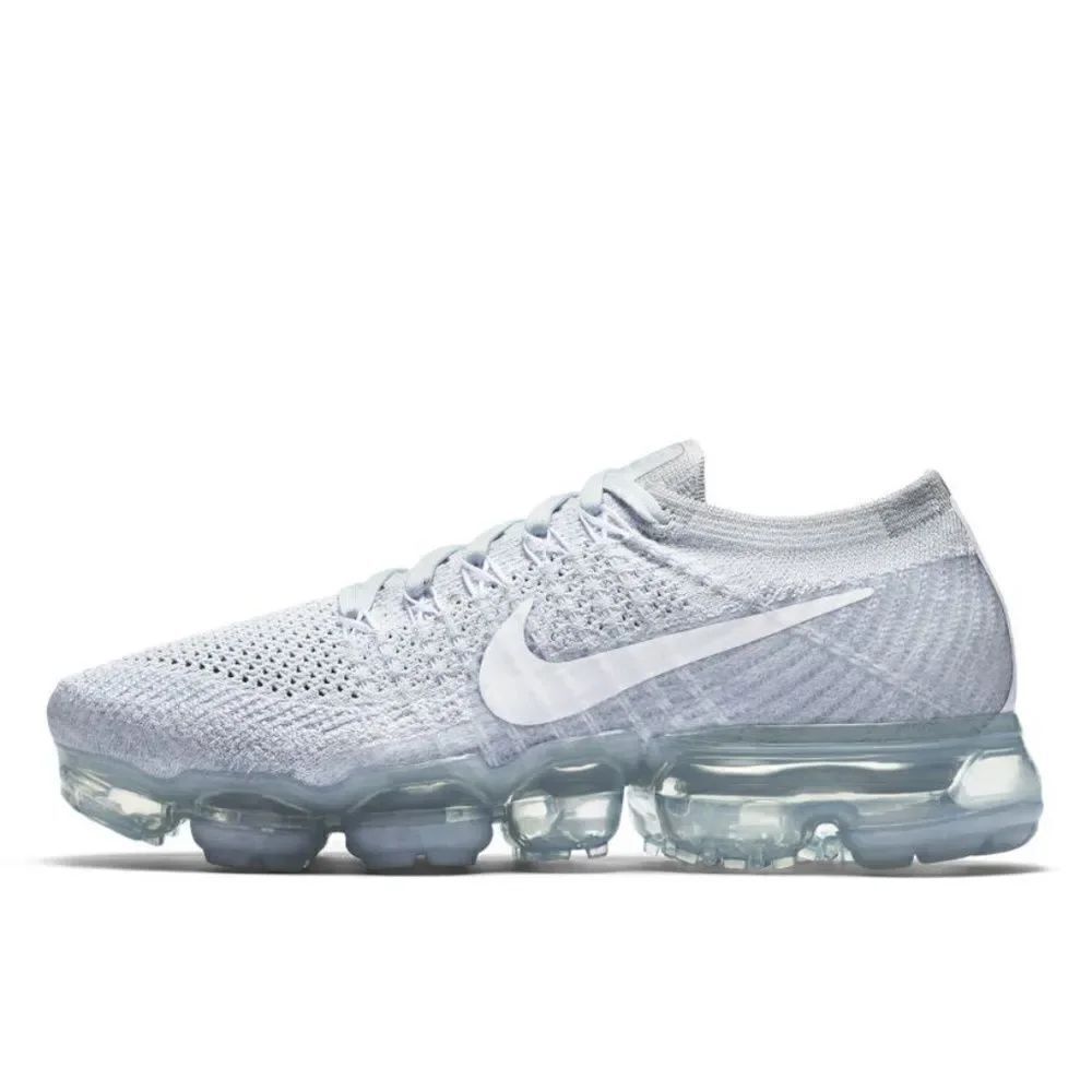NIKE Flyknit Vapormax Pure Platinum Light Grey White 7 US womens 38.5 EUR